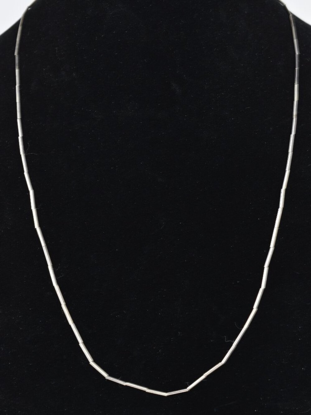 Vintage 925 Sterling Silver Liquid Chain Necklace 25" Bugle Tube Bead 3.7g